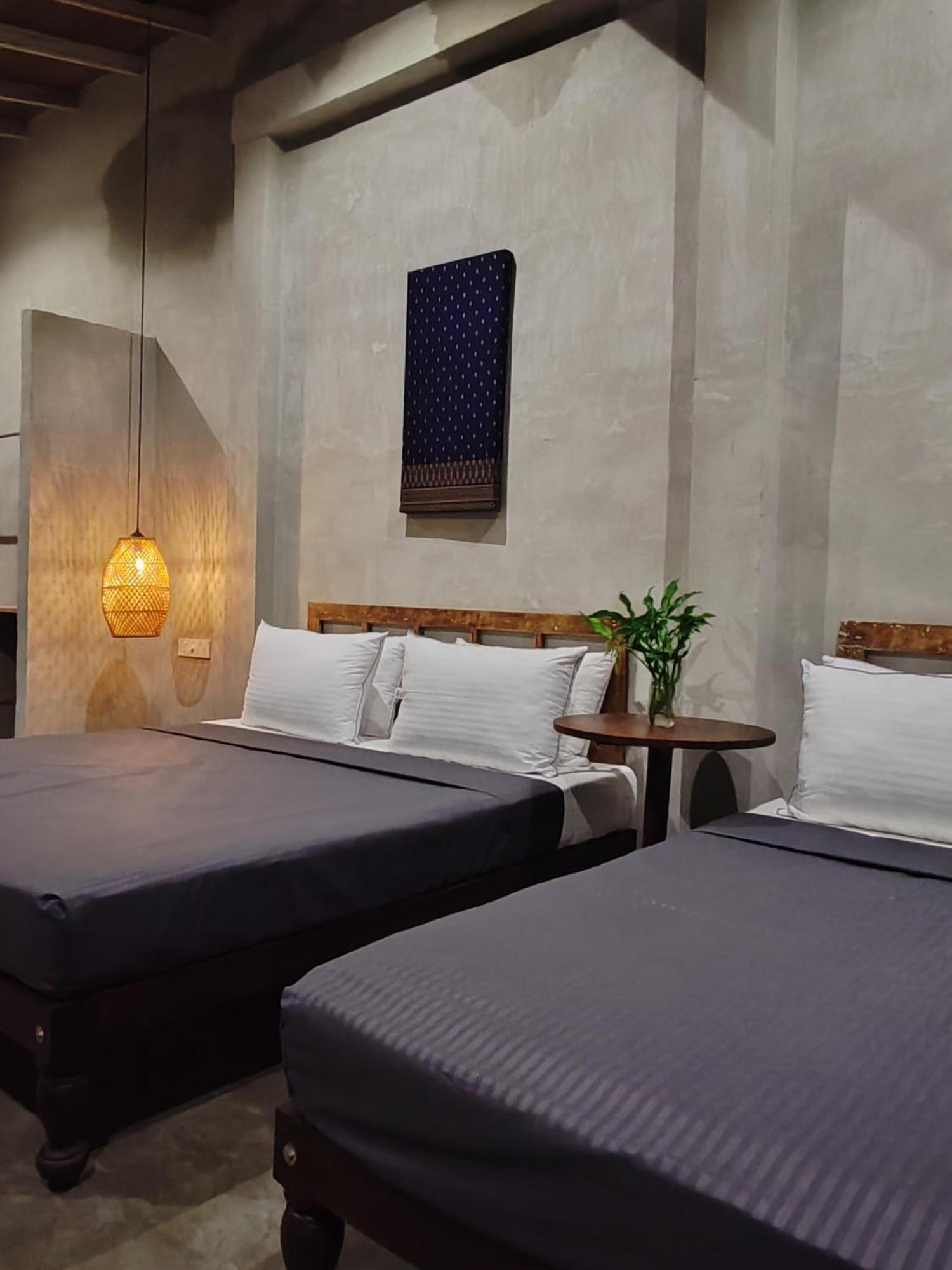 One-Bedroom Apartment with Pool View